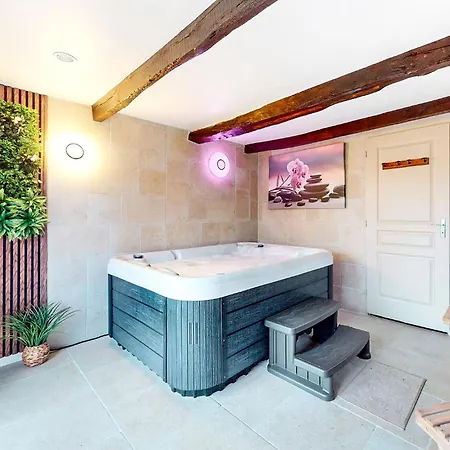 3 Bedroom Lovely In