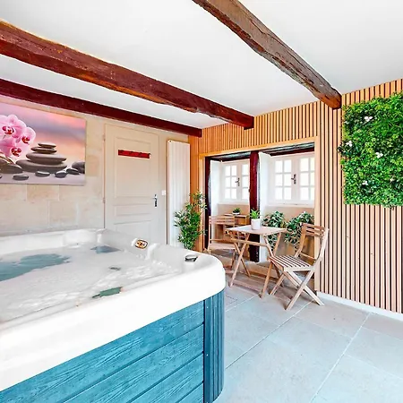 3 Bedroom Lovely In בית נופש *